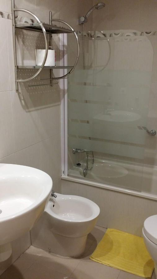 Apartamentos Chevere Granate Овиедо Екстериор снимка