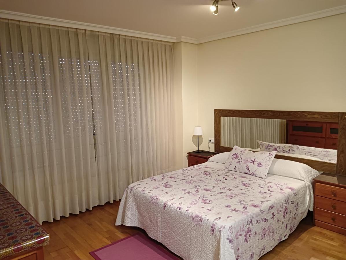 Apartamentos Chevere Granate Овиедо Екстериор снимка